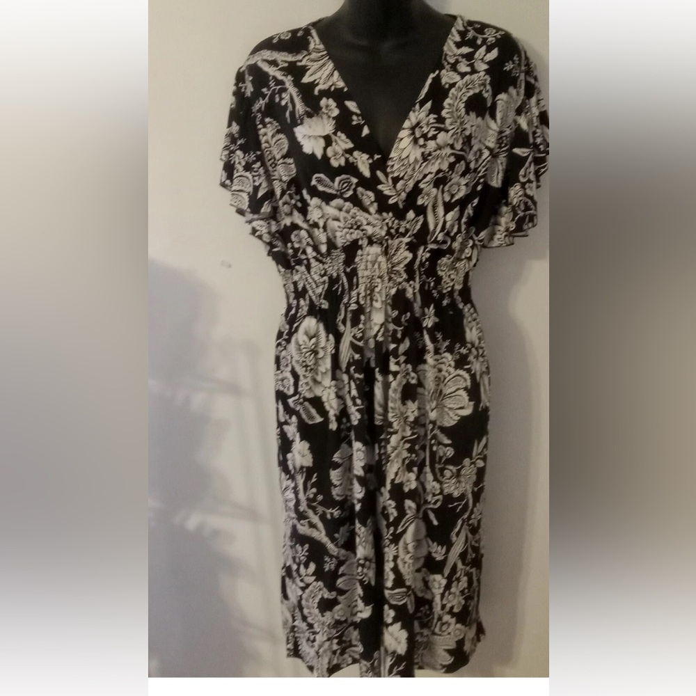 Anna Morgan Floral Black and White Flutter Sleeve Dress